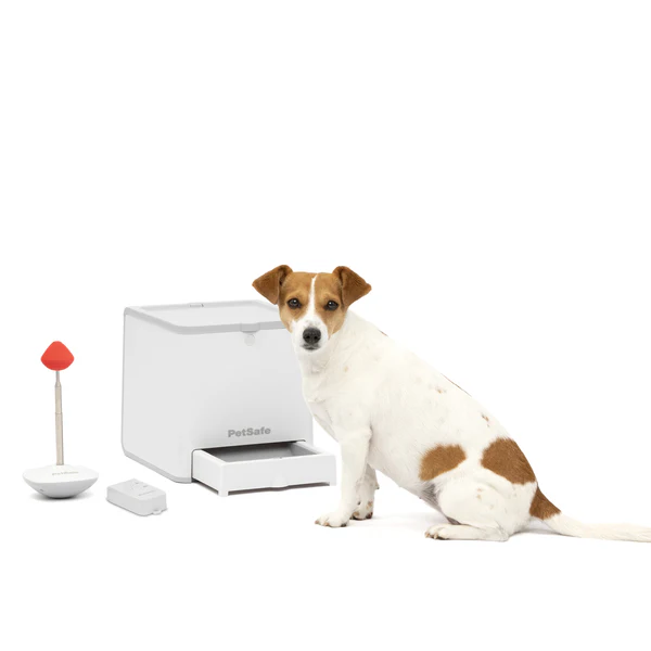 PetSafe’s Treat & Train Dispenser – Smart Feeding Made Fun